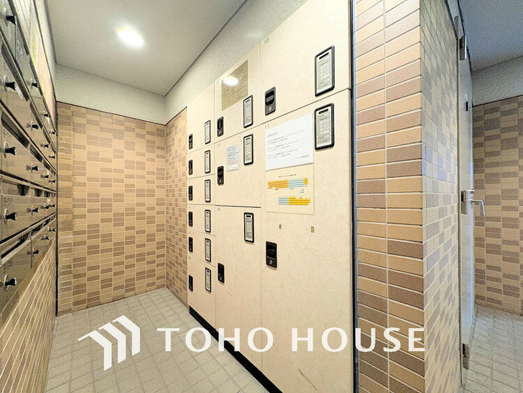 その他 便利な宅配ボックスで、不在時の荷物の受け取りも安心