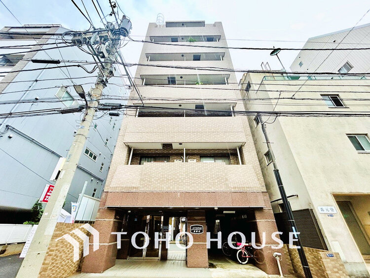 外観 〜「赤羽橋」駅徒歩2分の好立地〜南向き・角部屋につき陽当たり・通風良好〜安心の新耐震基準マンション〜