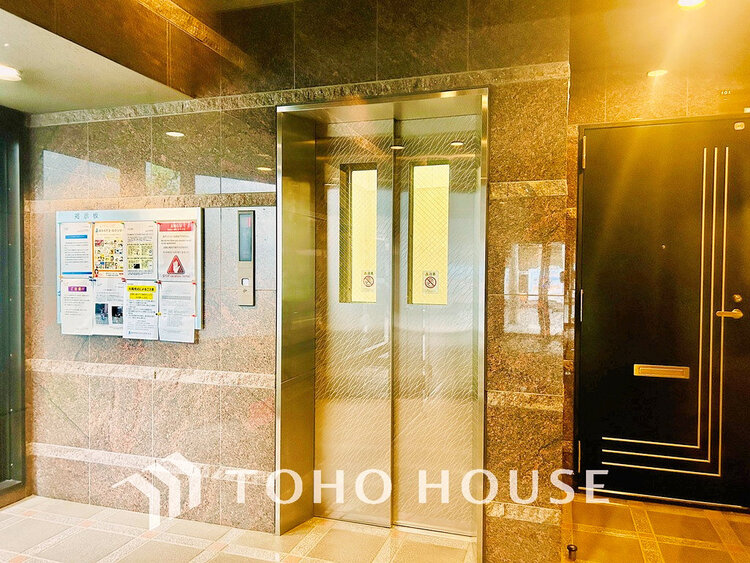 その他 エレベーター