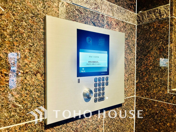 エントランス エントランスはオートロック完備で安心のセキュリティ性