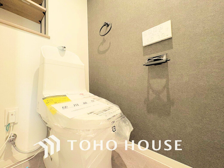 トイレ トイレには快適な温水洗浄便座付