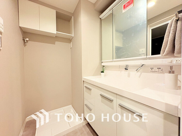 洗面 清潔感のある脱衣場