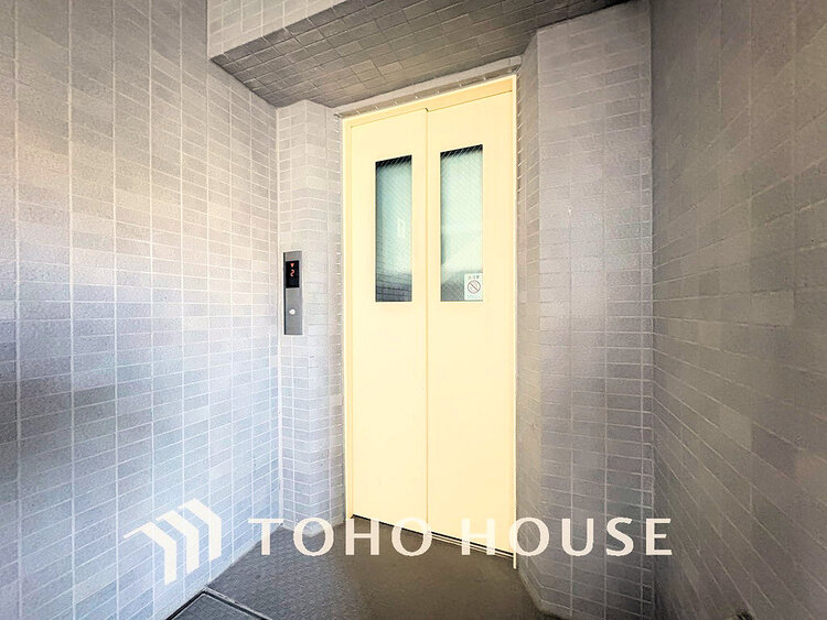 その他 エレベーター