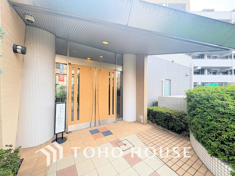 エントランス エントランス