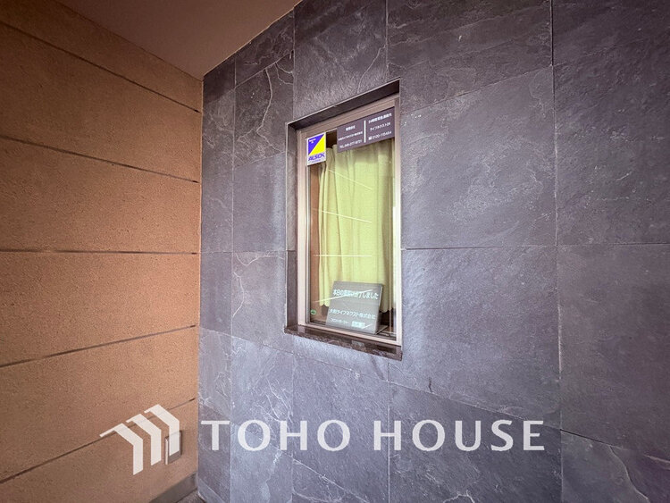 エントランス 管理人室