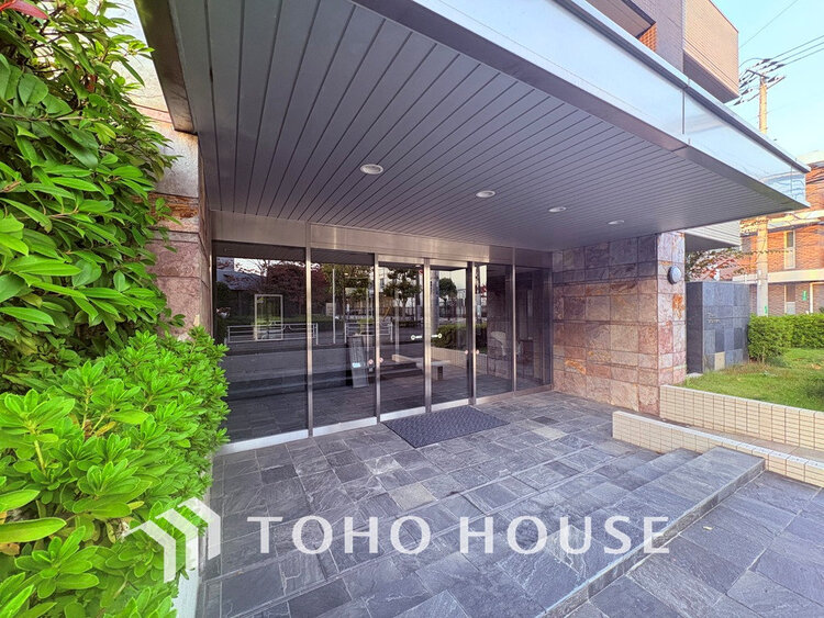 エントランス エントランス