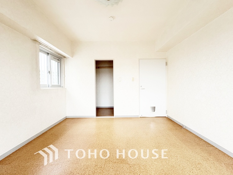 内装 ◆陽光◆が差し込む。この開放的な空間に家族の笑顔が集う。家族が一緒に過ごす空間は明るく、そして居心地よく。