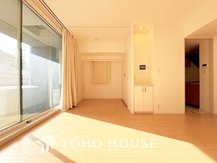 内装 【改装前】時間をかけて作り上げるそんな空間を君と共有したい。僕たちの空間は唯一無二の物だから。