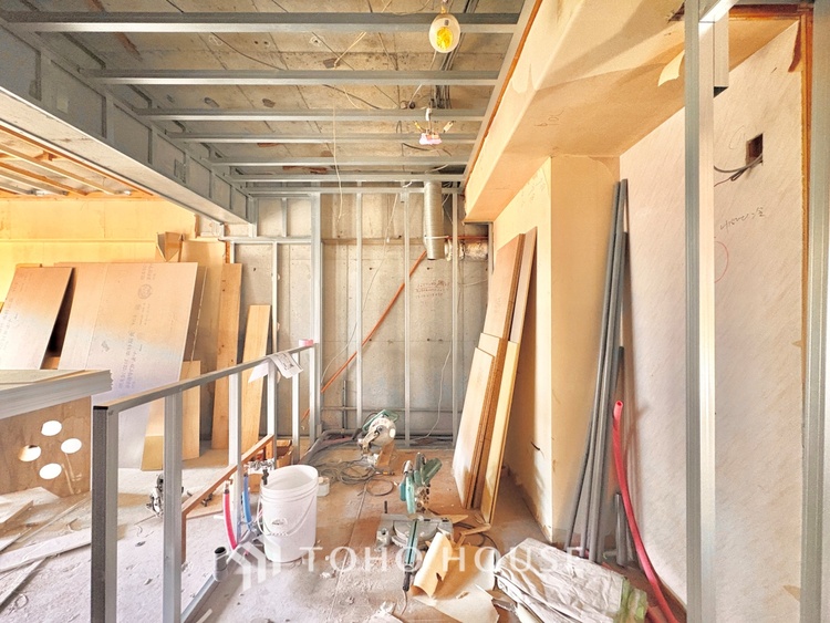 キッチン 《改装中》【Kitchen】安心してお料理に取り組んでいただけます。会話だって自然とはずむはず。