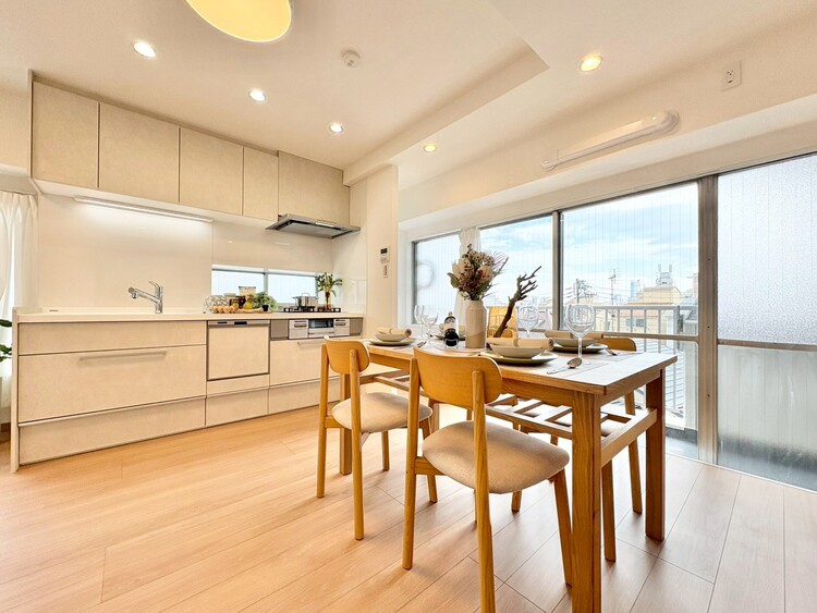 居間 豊かな居住性と、安心感を満たすクオリティが見事に調和した住空間。