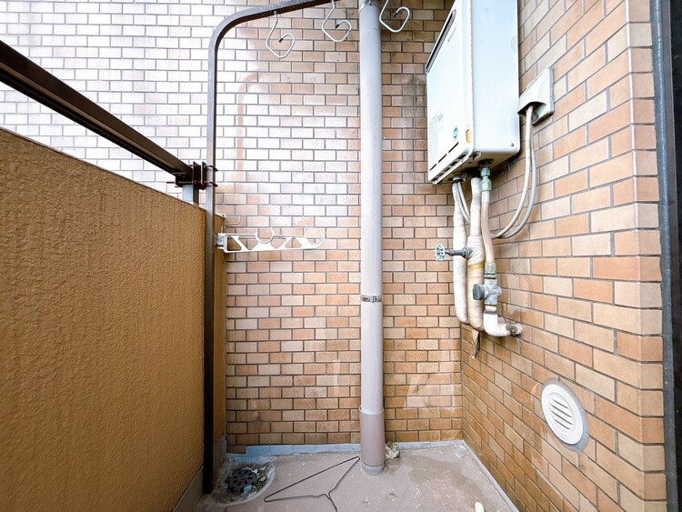 バルコニー 暮らしの中で、光と風を演出してくれるバルコニー。