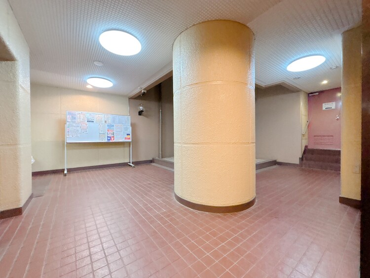 エントランス エントランスは、毎日の行き帰りで使う大事な空間です。