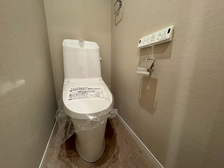 トイレ 暮らしの中のさりげないひとときの快適さにも、こだわりを、持って設備を配しております。