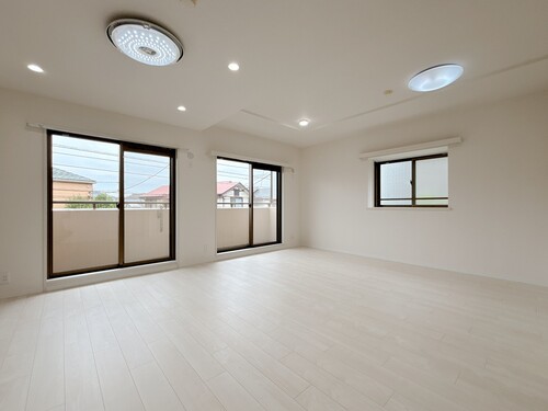 エクセル流山の物件画像