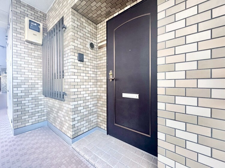 玄関 玄関を開ければ、そこは安らぎのご自宅。