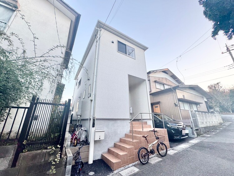 外観 現地に足をお運びいただいた際には、周辺散策などをお勧めいたします。