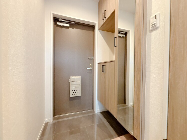 玄関 シューズボックスを完備した玄関です。