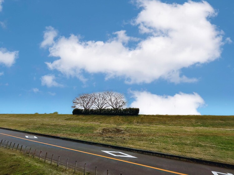 バルコニー 窓を開けると広がる青空。心をリフレッシュして日々を過ごしていきましょう。
