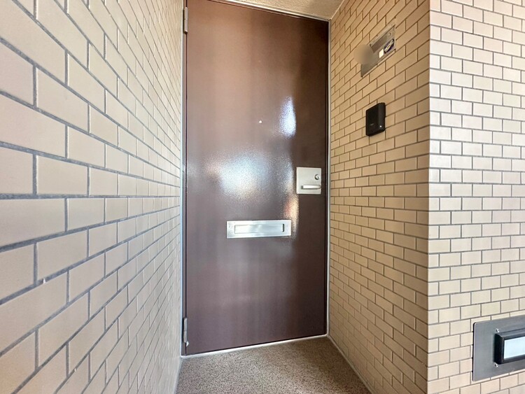 玄関 玄関を開ければ、そこは安らぎのご自宅。