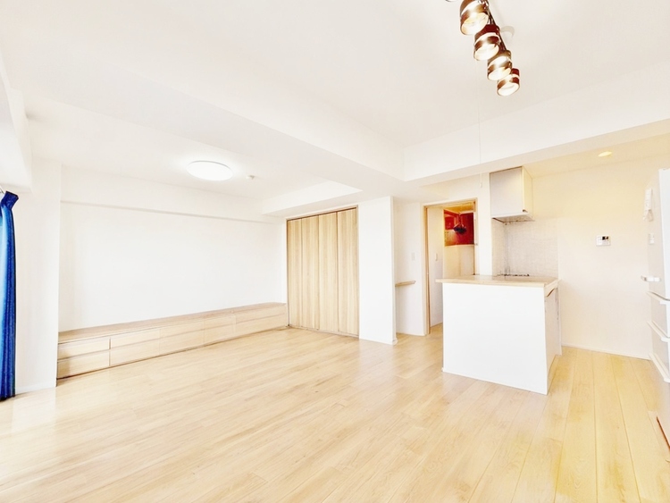 居間 豊かな居住性と、安心感を満たすクオリティが見事に調和した住空間。