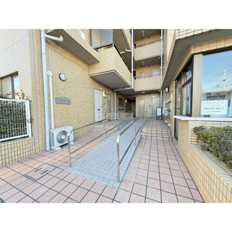 外観 2025/12/5撮影