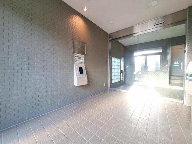 その他 管理の行き届いた清潔感のあるロビー。毎日帰ってくるのが楽しみになります。