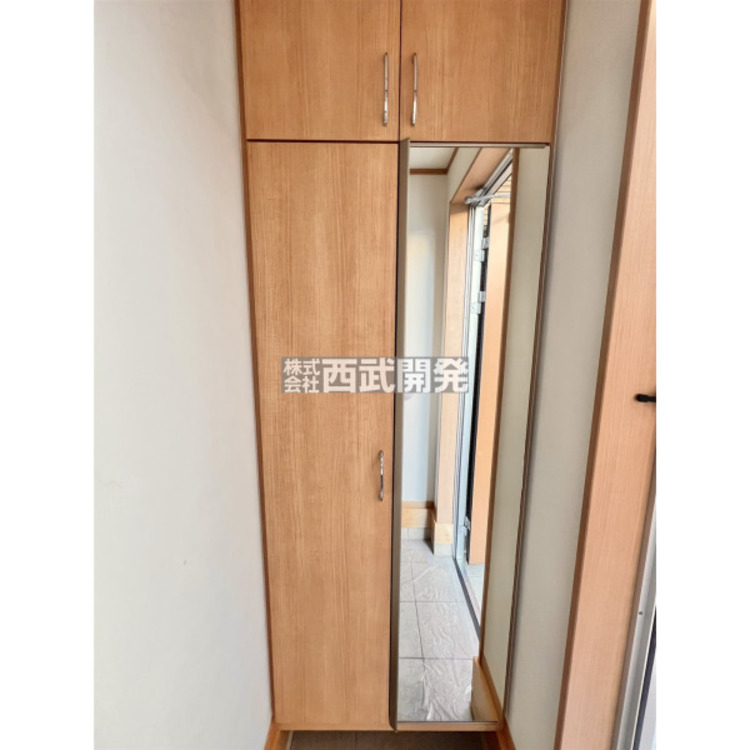 収納 玄関シューズボックス