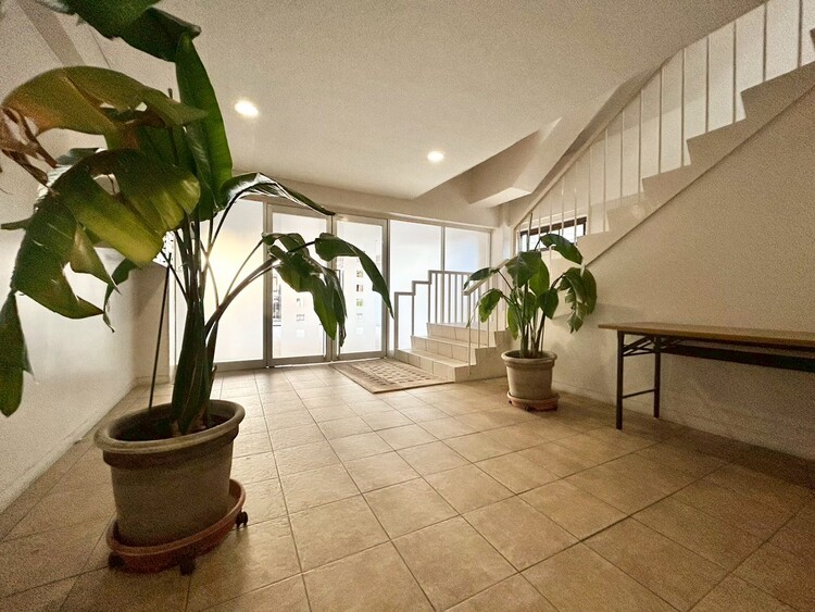 その他 館内は静寂な中が保たれており、管理が行き届いている印象を受けました。