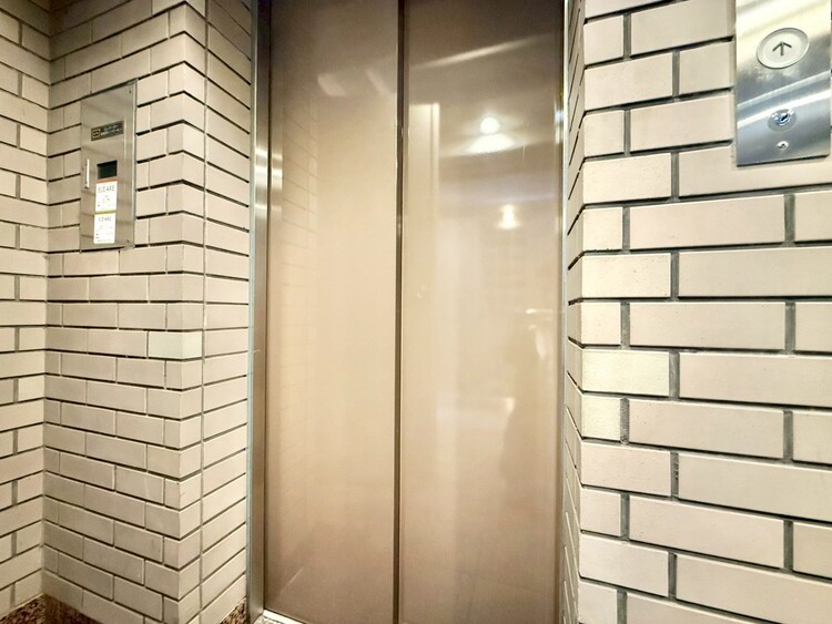 その他 エレベーター完備のため荷物が多くなっても安心。