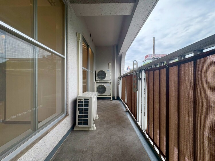 その他 朝の澄んだ空気や、夕方に吹く清々しい風を感じられるバルコニー。