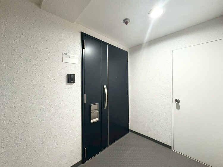 その他 清潔感のある落ち着いた雰囲気の玄関です。