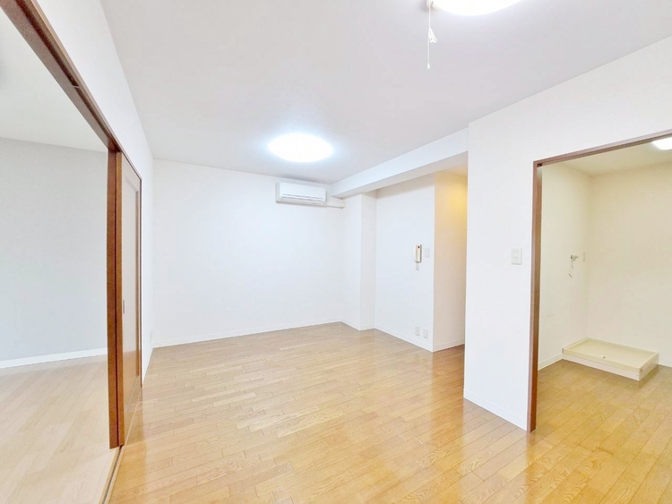 その他 シンプルな内装と偏り過ぎないデザインで統一しました。