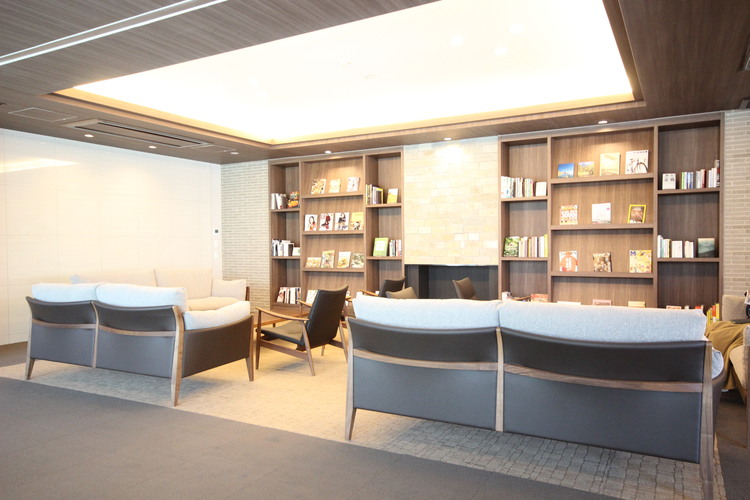 その他 館内は静寂な中が保たれており、管理が行き届いている印象を受けました。