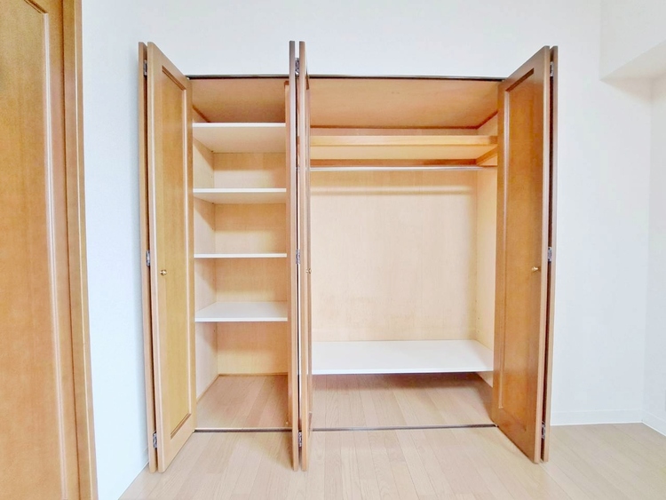 その他 家電やスーツケース、ストック品など何でも片付く嬉しい空間です。