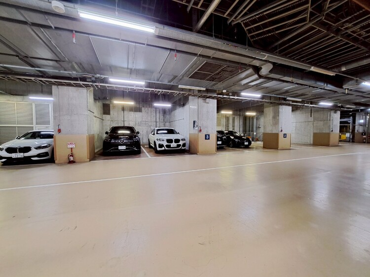 その他 駐車スペースが嬉しいですね。※空き状況は都度ご確認下さい。