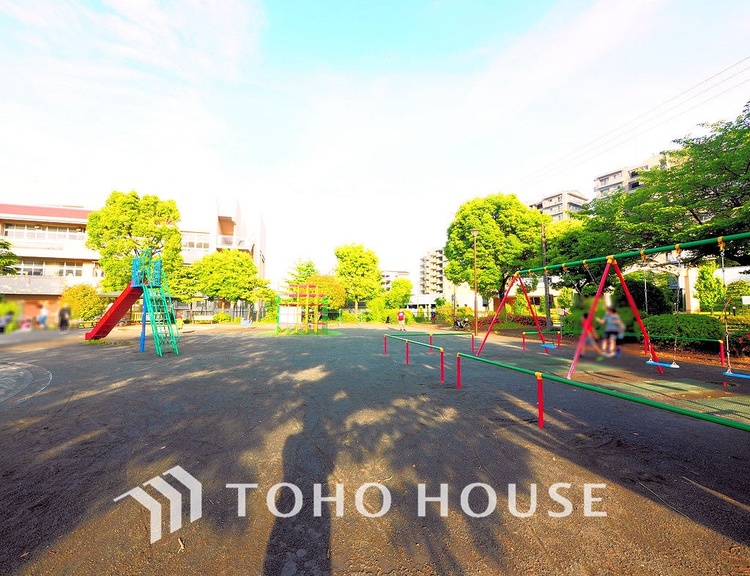 周辺 森の台信濃谷公園　距離240ｍ