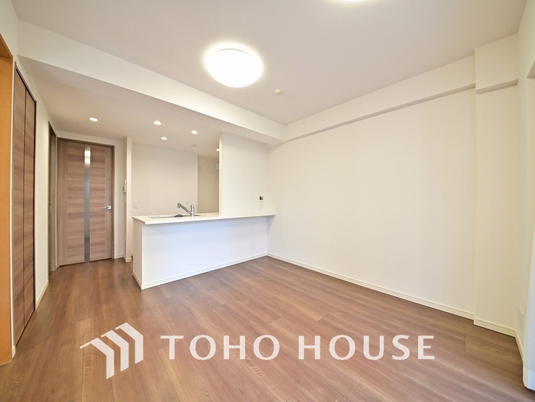 内装 柔らかな陽のそそぐ心地よいリビングダイニング