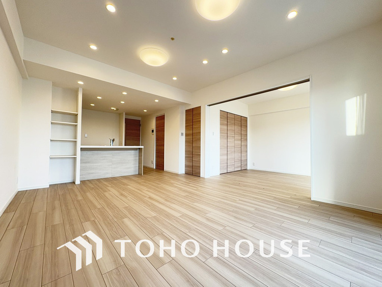 内装 ゆったりとくつろげる上質なリビングダイニング