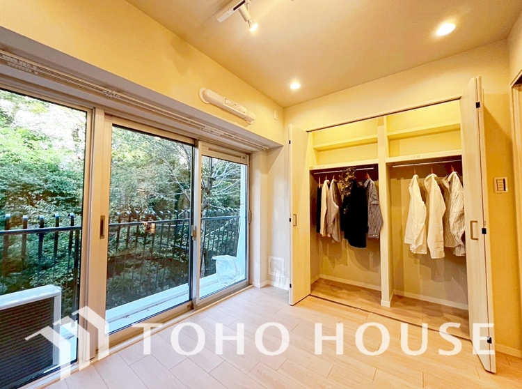 内装 そこに季節の息吹を感じて、いまがどんな季節なのかを実感する。