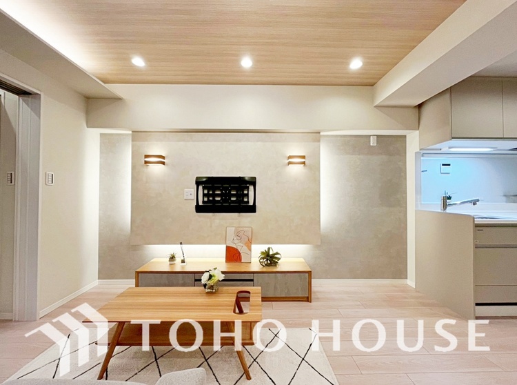 内装 叶えたかったのは落ち着きのあるナチュラルな風合い、そして開放感があるリビング。