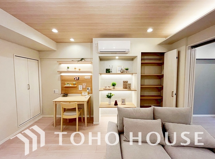 内装 「想像していた以上に広い」が写真を撮っているときの感想です。家事動線に配慮したプランによりご家族がくつろげる明るく広い空間が確保できました。