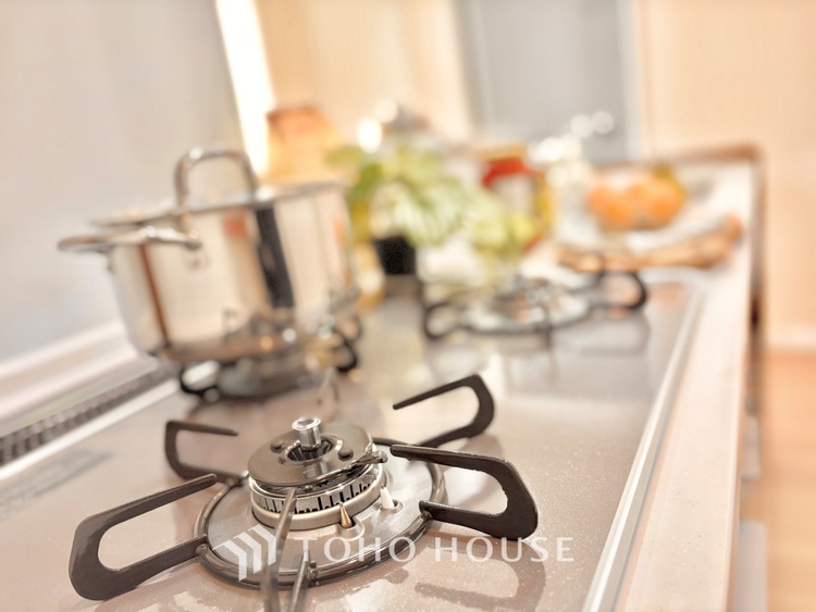 キッチン 【Kitchen】安心してお料理に取り組んでいただけます。会話だって自然とはずむはず。