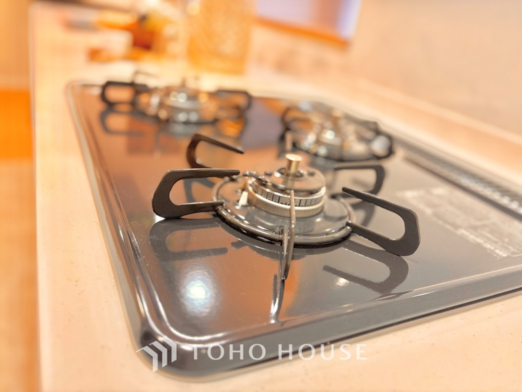 キッチン 【Kitchen】安心してお料理に取り組んでいただけます。会話だって自然とはずむはず。