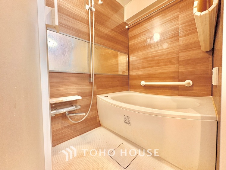 風呂 浴室は一日の疲れを癒す特別な空間。清潔感と快適性で心身ともにリフレッシュできます。