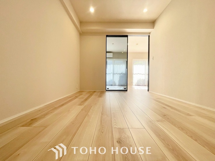 内装 【PRIVATE ROOM】◆プライベートな時間◆最高な暮らしにはこの空間が必要。家族のふれあいも大切にしつつ、自分の空間も大切にしたい。