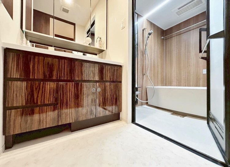 洗面 十分な広さの脱衣所。