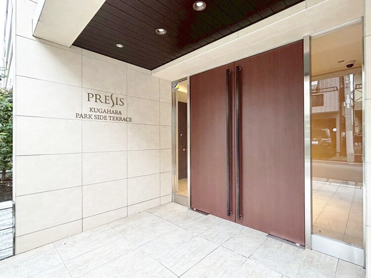 エントランス 上質感漂う玄関アプローチです。