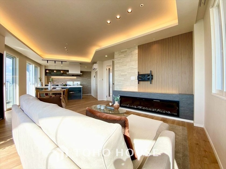 内装 【LIVING】◆家族◆愛する家族を一目で見渡せる。家族が集う空間。永遠に続く幸せな毎日を、ここで。