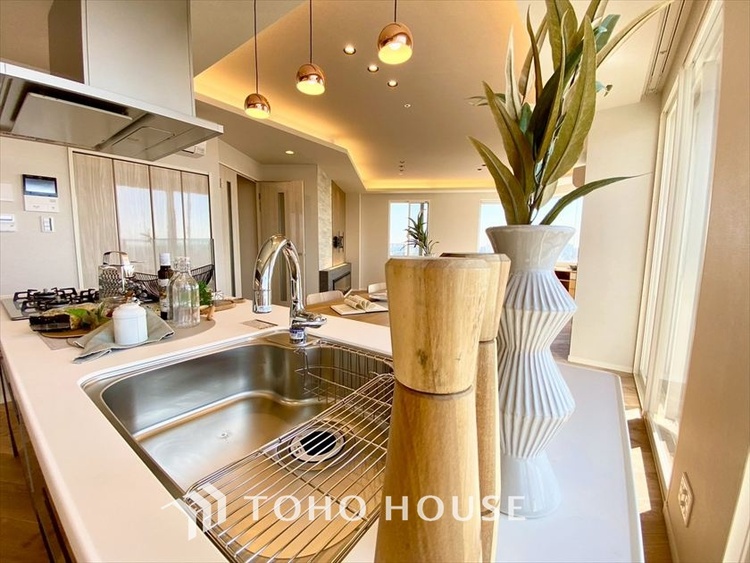 キッチン 【KITCHEN】◆毎日の健康◆は美味しいお水から。そんな毎日を支えてくれるのが浄水器です。