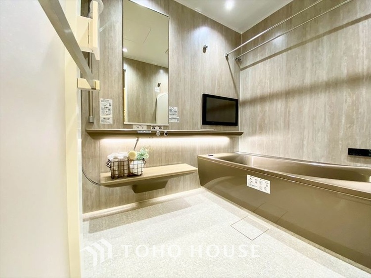 風呂 【BATHROOM】◆プライベートな空間◆simpleだからrelaxできるんです。こころもからだもキレイさっぱり。